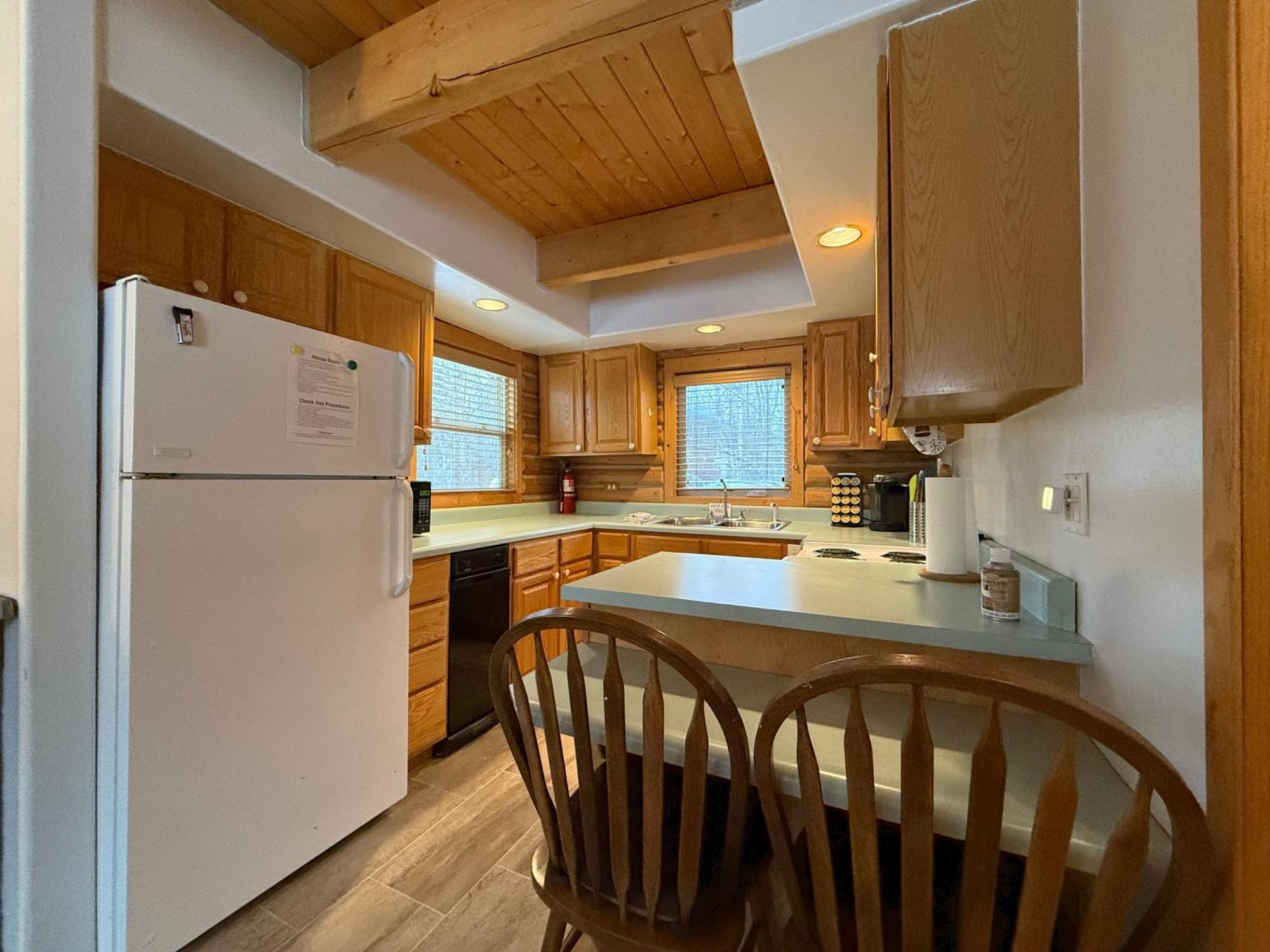 Talkeetna Log Cabin With Hot Tub Unit 1 Екстериор снимка